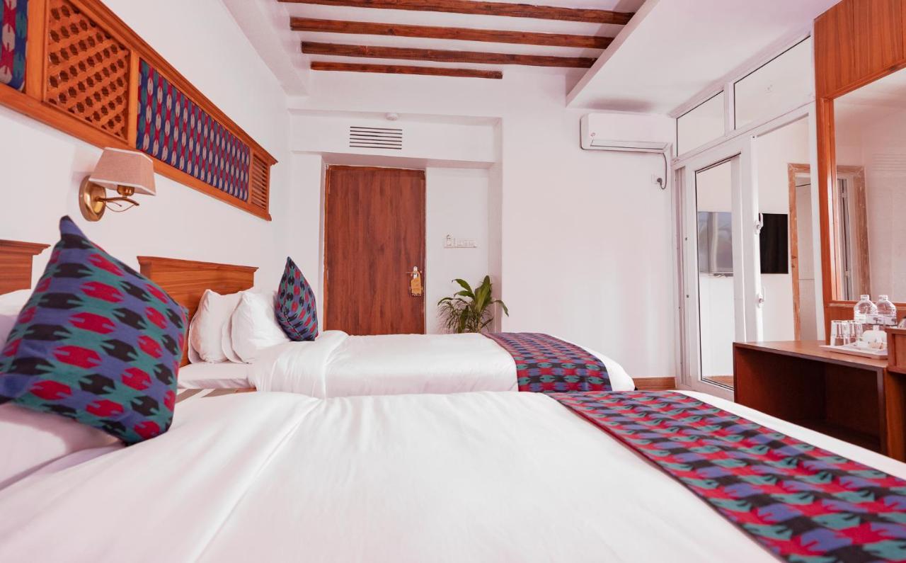 Himalayan Glory Inn Pokhara Dış mekan fotoğraf