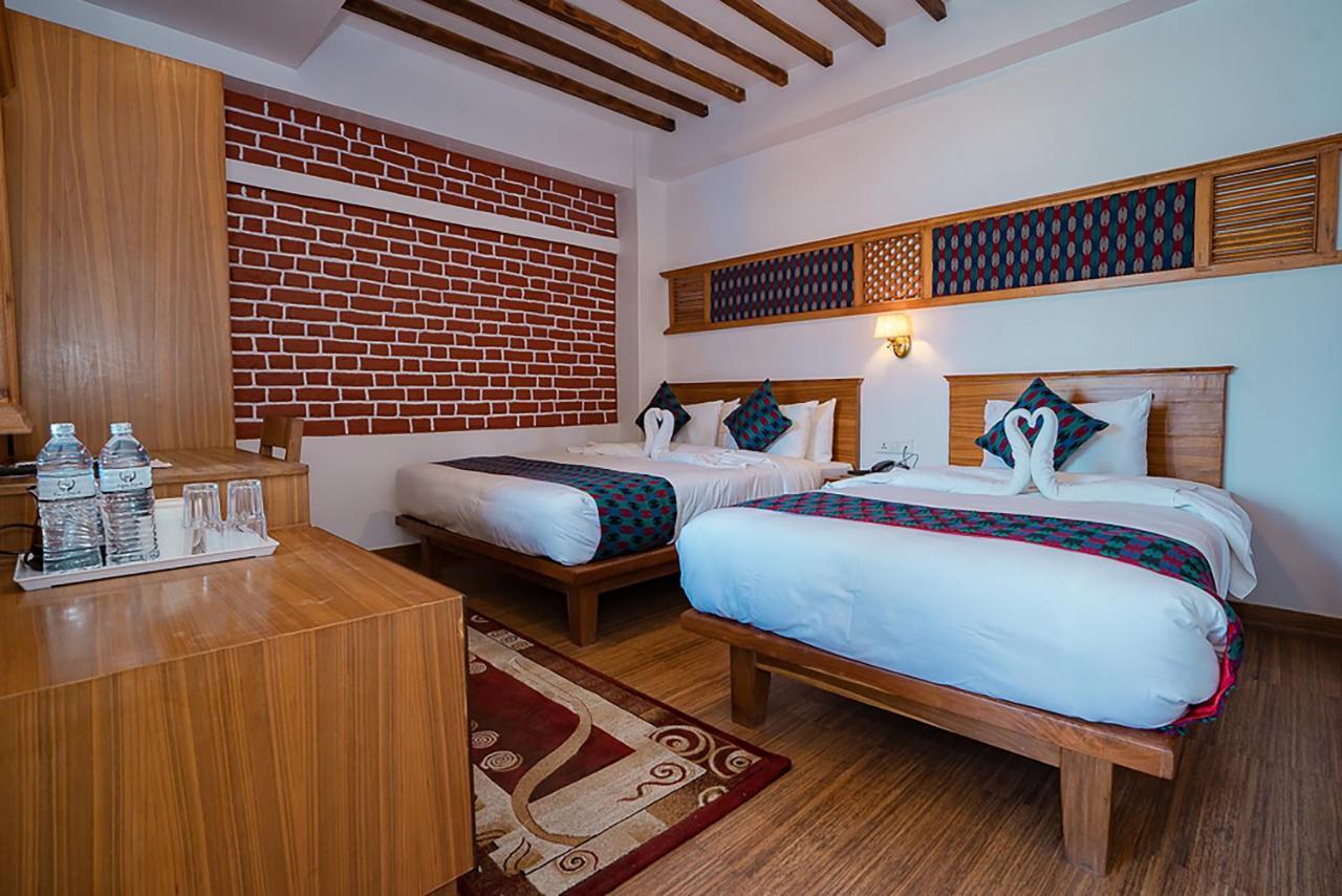 Himalayan Glory Inn Pokhara Dış mekan fotoğraf