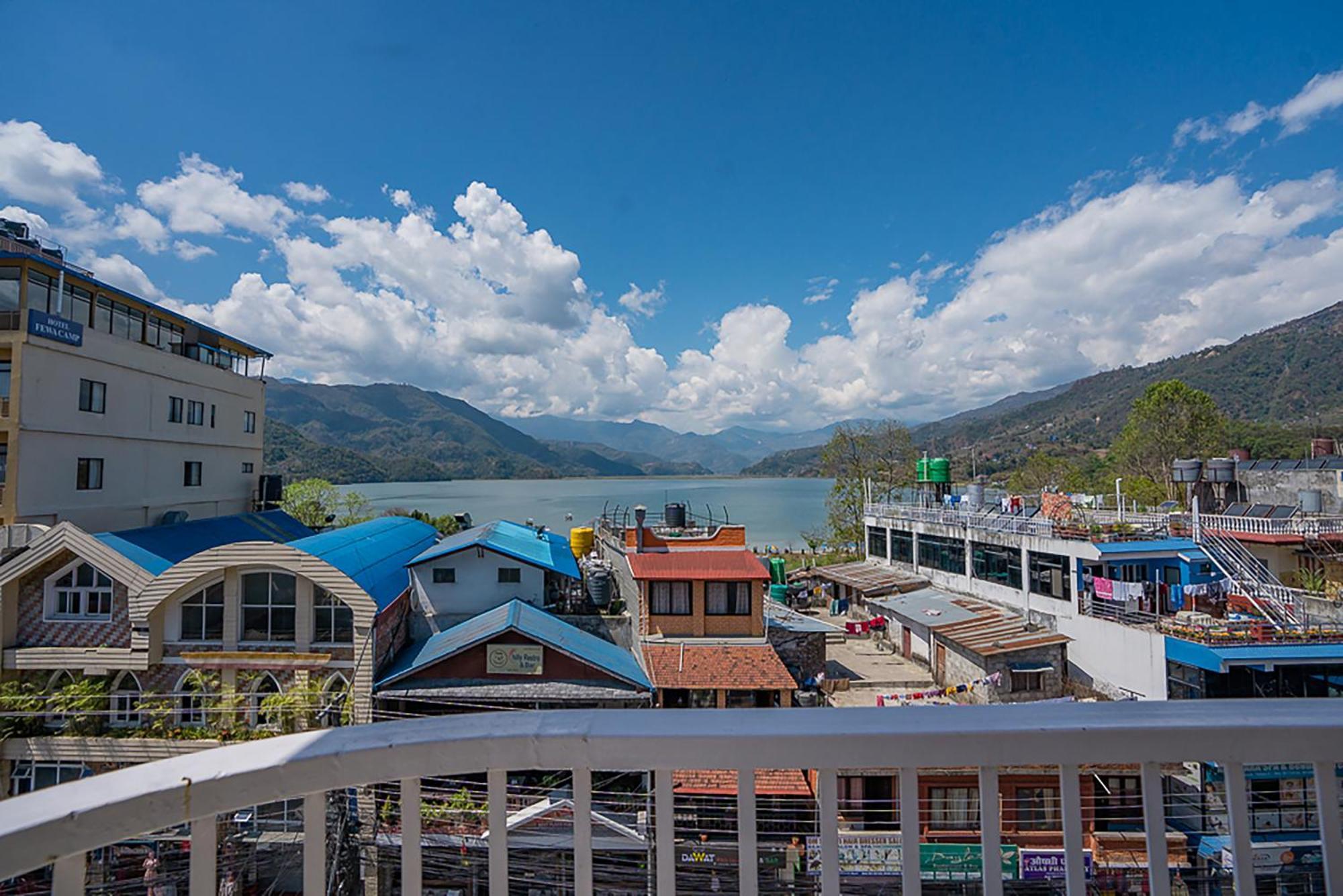 Himalayan Glory Inn Pokhara Dış mekan fotoğraf